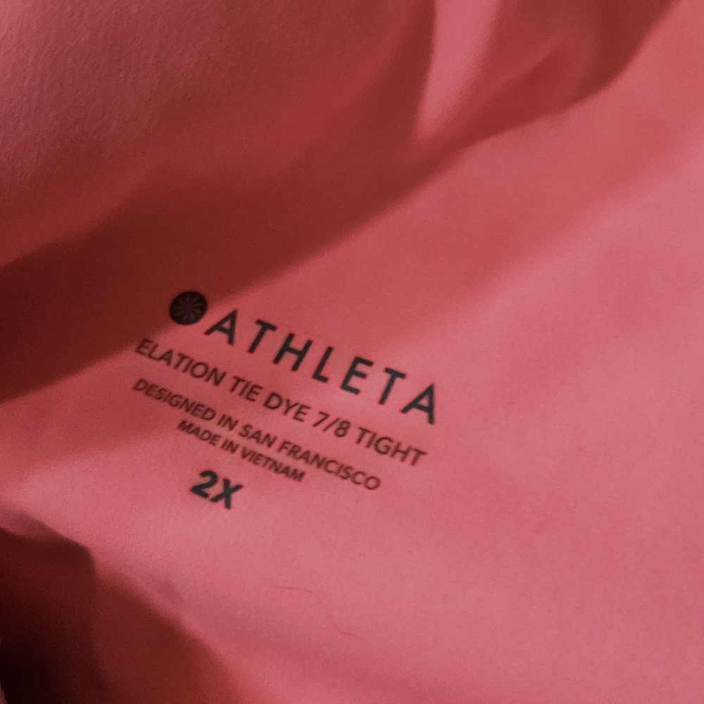 Athleta elation tie dye ⅞ leggings - Picture 4 of 9